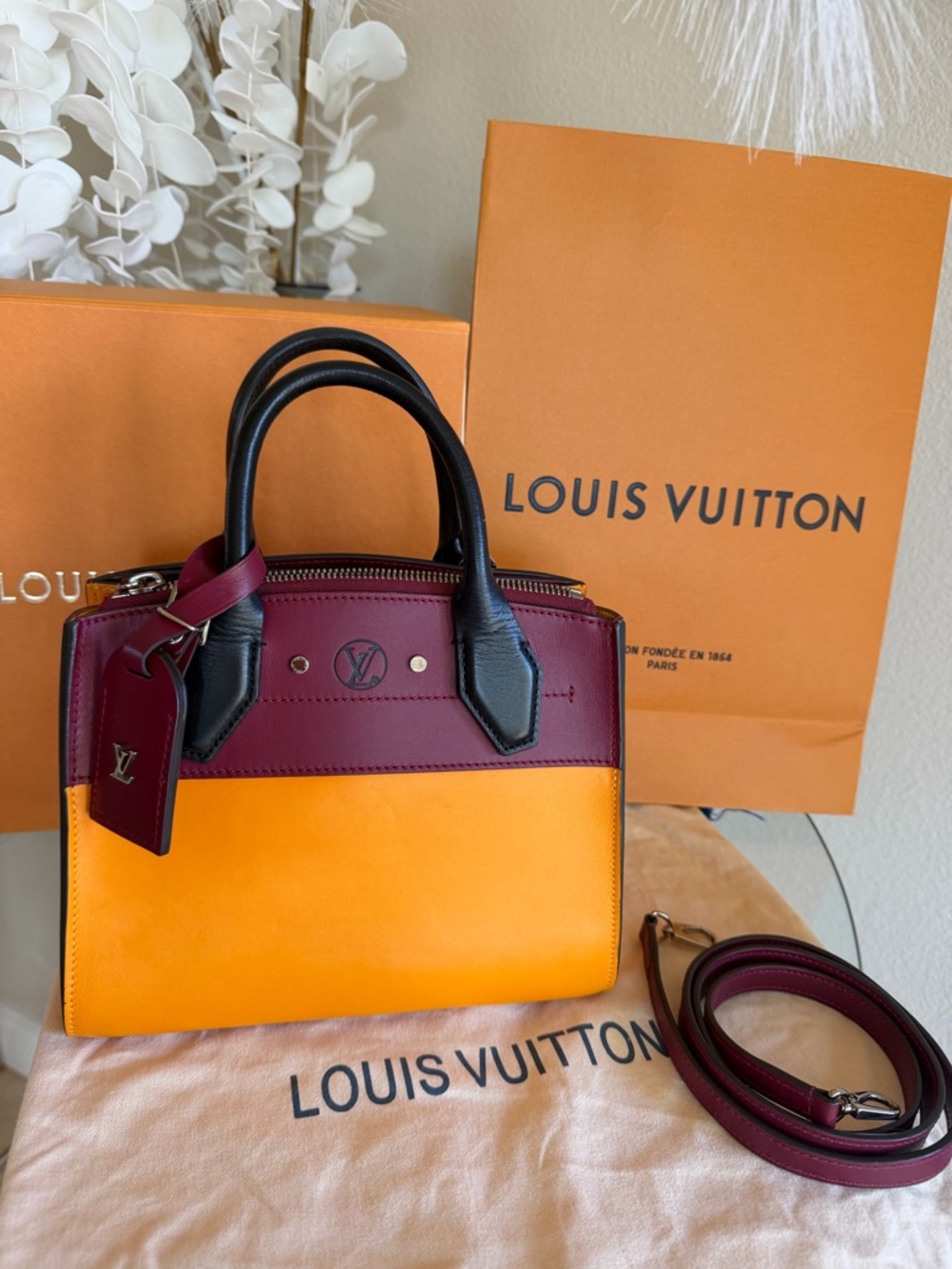 Authentic Louis Vuitton City Steamer 2-Tones Leather